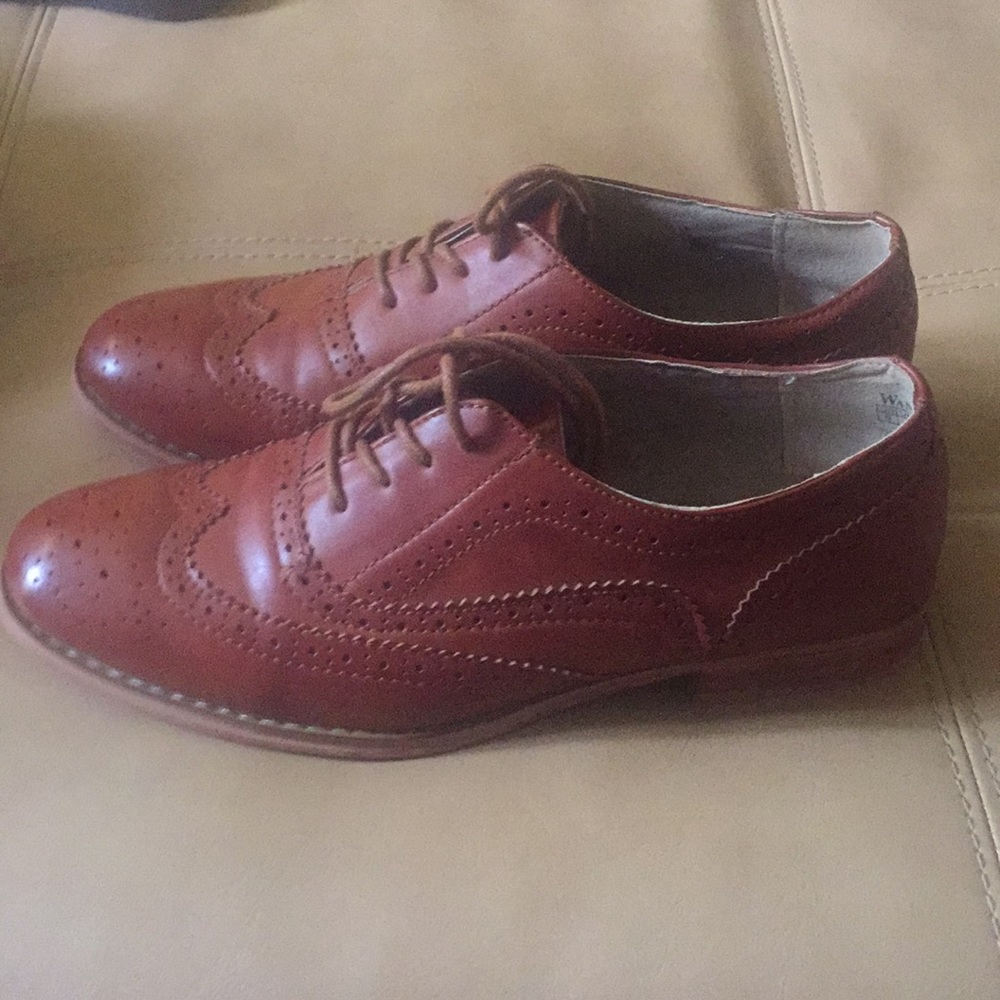 Wanted wingtips
